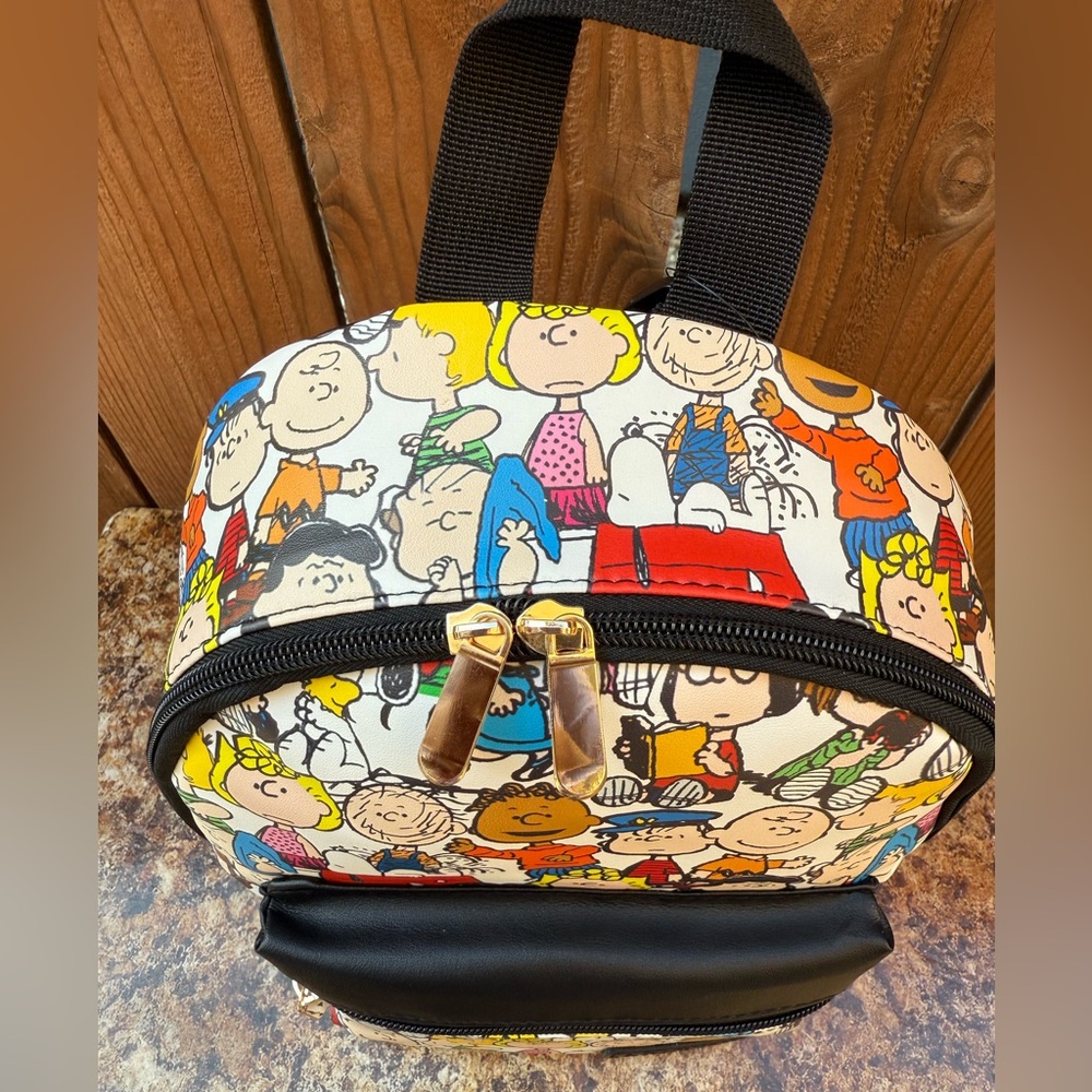 Peanuts Multicolor Character Backpack - Picture 9 of 13